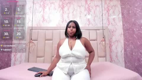 Snapshot of luu_adams chatting on April 2026 02:27:02 AM Luu online show from April 2026 02:27:02 AM
