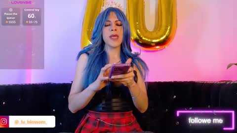 Lu Blossom online show from January 2026 06:57:02 PM