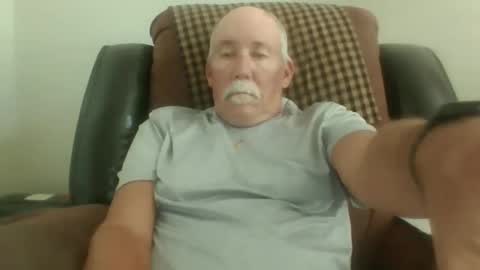 luv269er online show from October 2025 09:57:01 PM