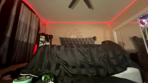 luvvlee online show from March 2026 11:29:02 AM