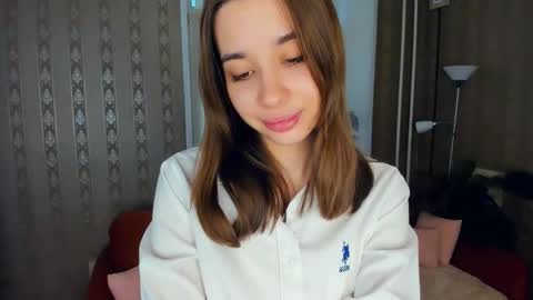 Eliza online show from November 2025 08:11:02 AM