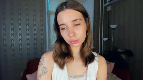 Eliza online show from November 2025 09:03:01 AM