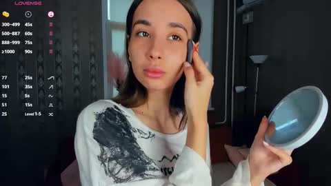 Eliza online show from December 2025 09:14:01 AM