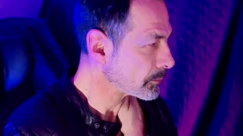 Im a   -  CAMGUY YOU  LIKE to FUCK online show from March 2026 10:48:01 PM