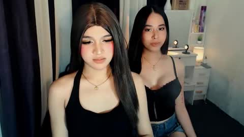 queen lux online show from October 2025 10:16:02 AM