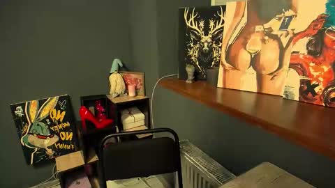 Katie online show from November 2025 01:23:01 PM