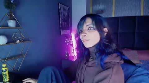 Luxiel 3 online show from June 2026 08:07:01 PM
