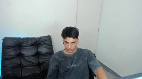Snapshot of luxrx chatting on May 2026 07:31:02 PM luxrx online show from May 2026 07:31:02 PM