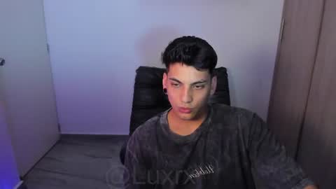 Snapshot of luxrx chatting on July 2026 06:54:01 PM luxrx online show from July 2026 06:54:01 PM