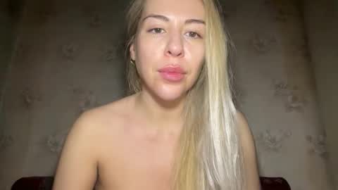 LuxSonyaStar online show from December 2025 09:31:02 PM