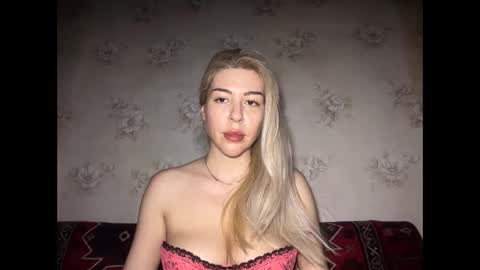 LuxSonyaStar online show from May 2026 07:56:02 PM