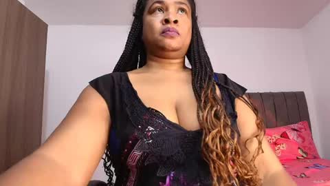 Snapshot of luxy_benet chatting on May 2026 12:50:01 AM Big Benet online show from May 2026 12:50:01 AM
