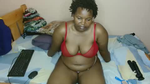 luzremi online show from February 2026 04:03:02 PM