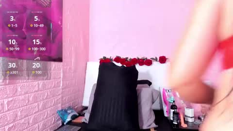 Snapshot of lyaa_collins_ chatting on October 2025 11:54:01 AM Lya online show from October 2025 11:54:01 AM