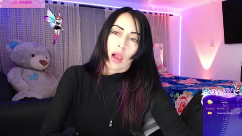 Lyann  online show from February 2026 04:02:01 AM