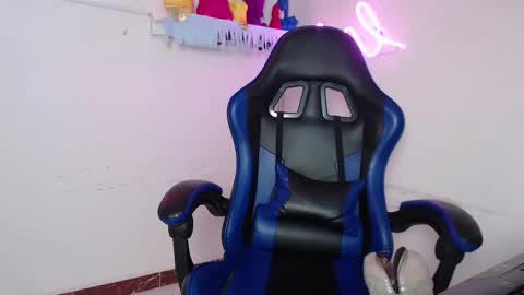  Lycoris  online show from November 2025 09:14:01 PM