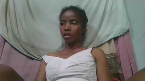 lydie856696 online show from May 2026 06:57:02 PM
