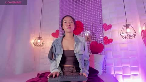 Lyhana Lee online show from February 2025 12:05:02 PM