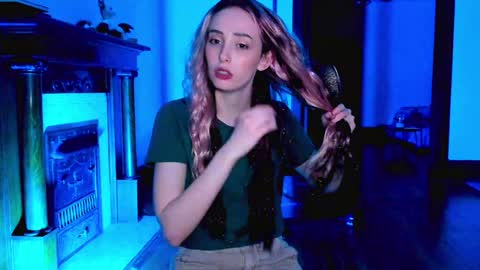 LylacDoll online show from December 2024 12:59:02 AM