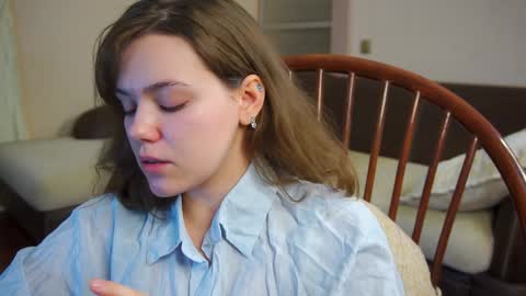 hi im Lyle online show from February 2025 03:13:01 AM