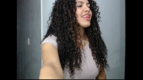 lylii_evans online show from January 2025 03:35:01 AM