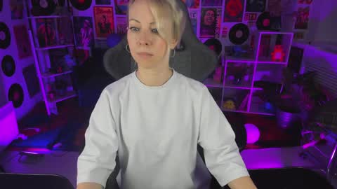 Lylith Skye NO NUDE model online show from January 2025 10:37:02 AM