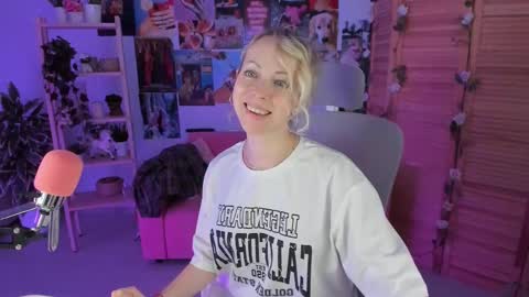 Lylith Skye NO NUDE model online show from February 2025 07:49:02 PM