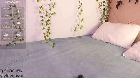 Lyly   online show from October 2025 05:43:02 AM