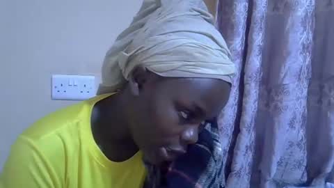 lyn_anna online show from February 2026 08:08:02 AM