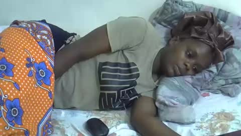 lyn_anna online show from June 2026 06:09:01 PM