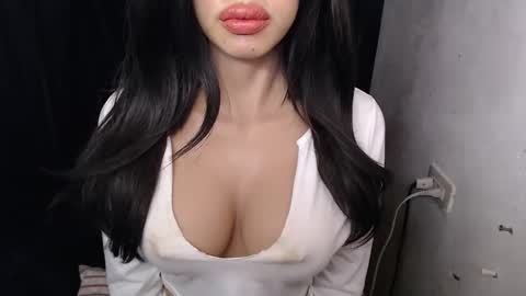 Lyn online show from March 2026 02:17:02 PM