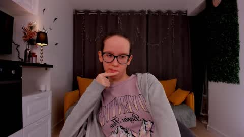 Sara online show from February 2025 01:29:02 AM