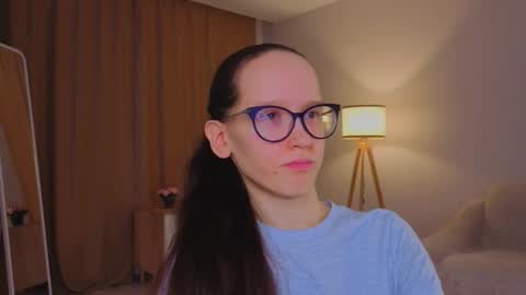 Sara online show from March 2026 04:13:01 PM