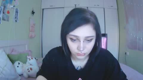 Snapshot of lynncottingham chatting on October 2025 10:29:01 AM Kira online show from October 2025 10:29:01 AM