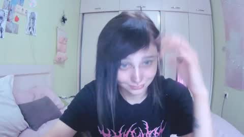Snapshot of lynncottingham chatting on October 2025 10:27:02 AM Kira online show from October 2025 10:27:02 AM