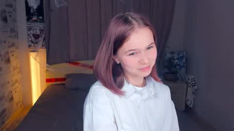 Cozy Lynns room online show from November 2025 09:42:02 AM