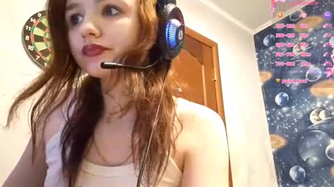 Lynn online show from February 2026 09:13:02 PM