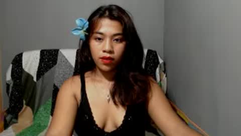 Snapshot of lynskaye2005 chatting on June 2026 12:37:01 PM Lyn online show from June 2026 12:37:01 PM