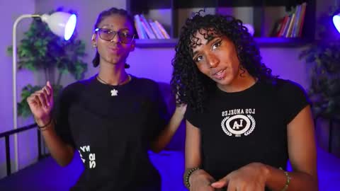 Snapshot of lynx_sun__ chatting on February 2026 08:57:02 PM Lynx and Sun online show from February 2026 08:57:02 PM