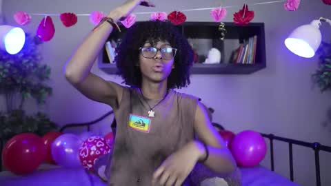 Snapshot of lynx_sun__ chatting on February 2026 07:21:01 PM Lynx and Sun online show from February 2026 07:21:01 PM