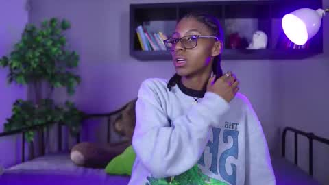 Snapshot of lynx_sun__ chatting on February 2026 08:17:02 PM Lynx and Sun online show from February 2026 08:17:02 PM