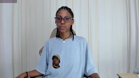 Snapshot of lynx_sun__ chatting on February 2026 06:29:02 PM Lynx and Sun online show from February 2026 06:29:02 PM