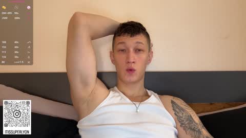 Snapshot of lyon_power_ chatting on January 2025 08:41:02 AM Dani online show from January 2025 08:41:02 AM
