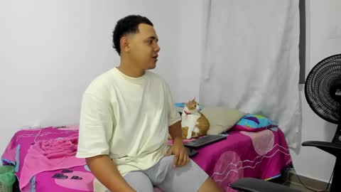 lyons_sofia online show from December 2024 06:30:02 AM