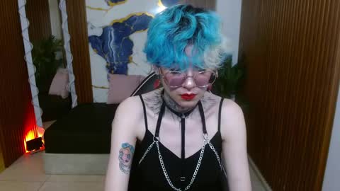 lyra_tay online show from April 2026 07:07:01 PM
