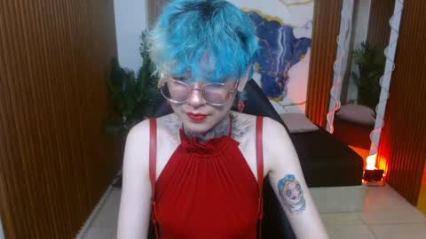 Snapshot of lyra_tay chatting on May 2026 07:19:01 PM lyra_tay online show from May 2026 07:19:01 PM