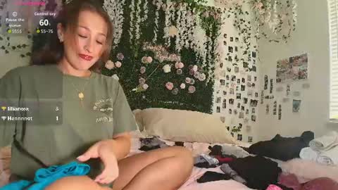 Lyra online show from July 2026 12:24:01 AM