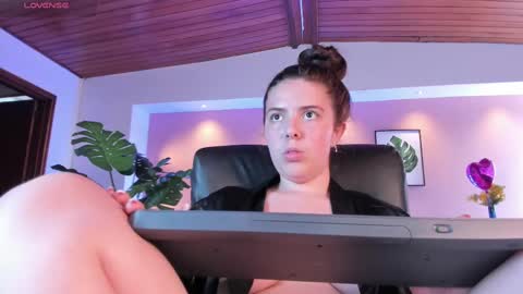 Lyssa  Everyday From 0700 to 1630 Col Time online show from February 2025 06:42:01 PM