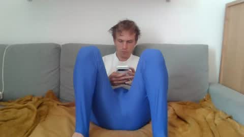 lzpboy online show from July 2026 08:21:01 AM