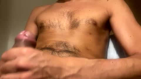 Snapshot of m252132 chatting on September 2025 06:18:02 PM Bigload online show from September 2025 06:18:02 PM